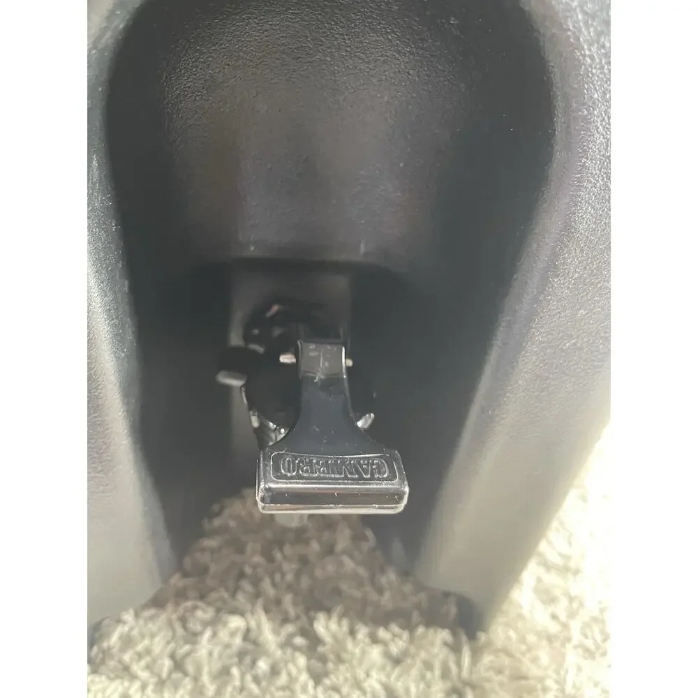 Cambro 250LCD 2 1/2 gal Camtainer Hot Cold Beverage Dispenser Black